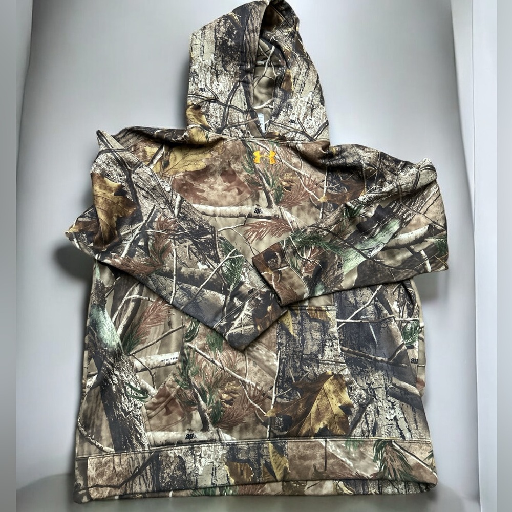 Under Armour youth large camo hoodie